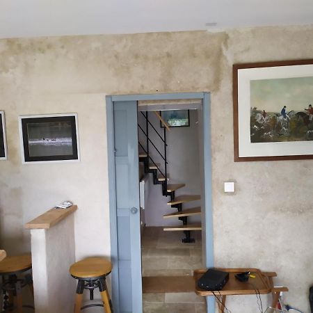Velles  Petit Saint Hubert 1 A 4 Personnes B&B 외부 사진